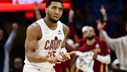 Kaiyun Sports-米切尔15次单节20+独享历史第7！前7三位13号秀科比&amp;布克&amp;米切尔